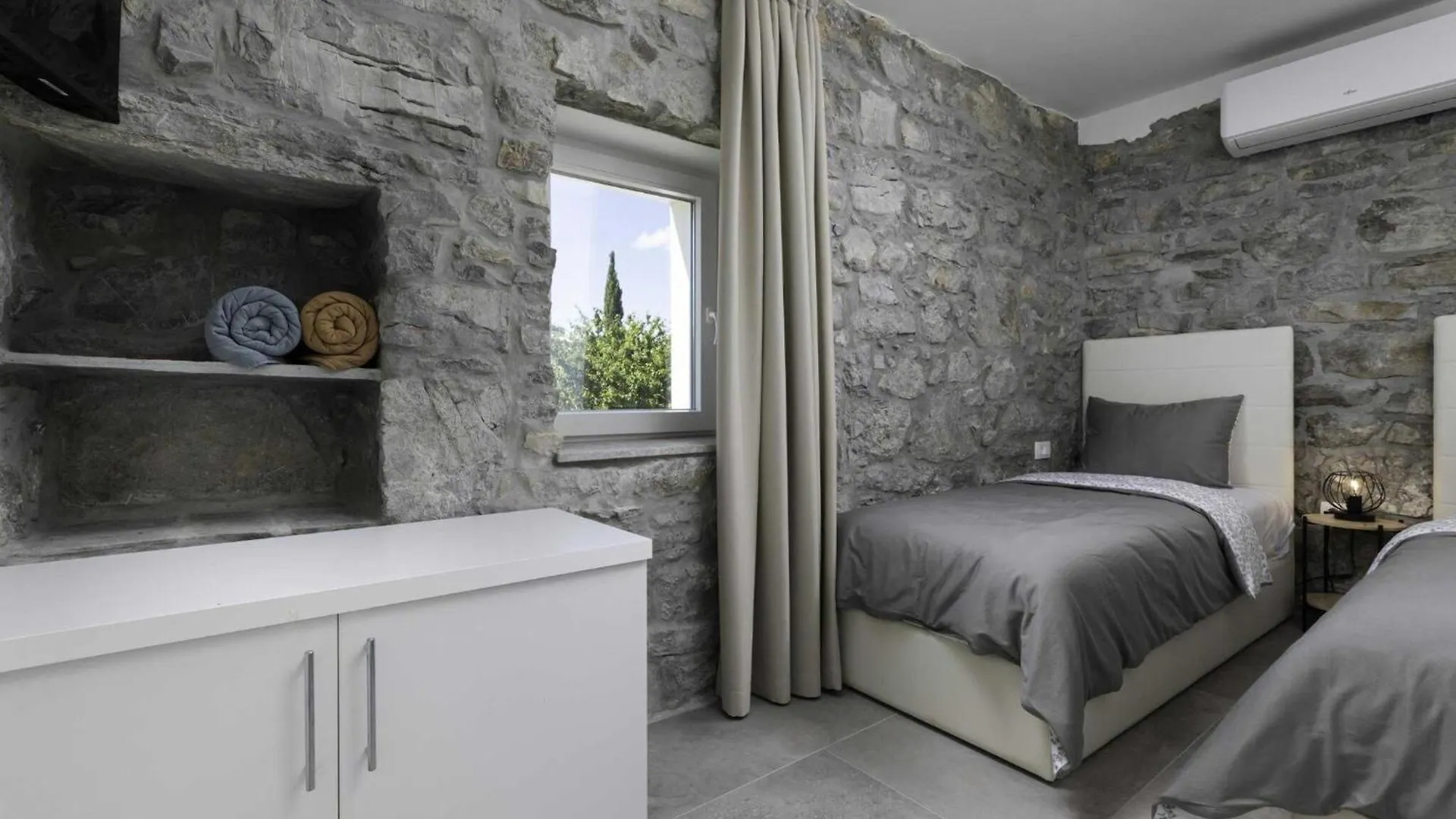 Luxury Krk Villa With Private Pool And Gardens - Three Bedroom Villa Krk Town