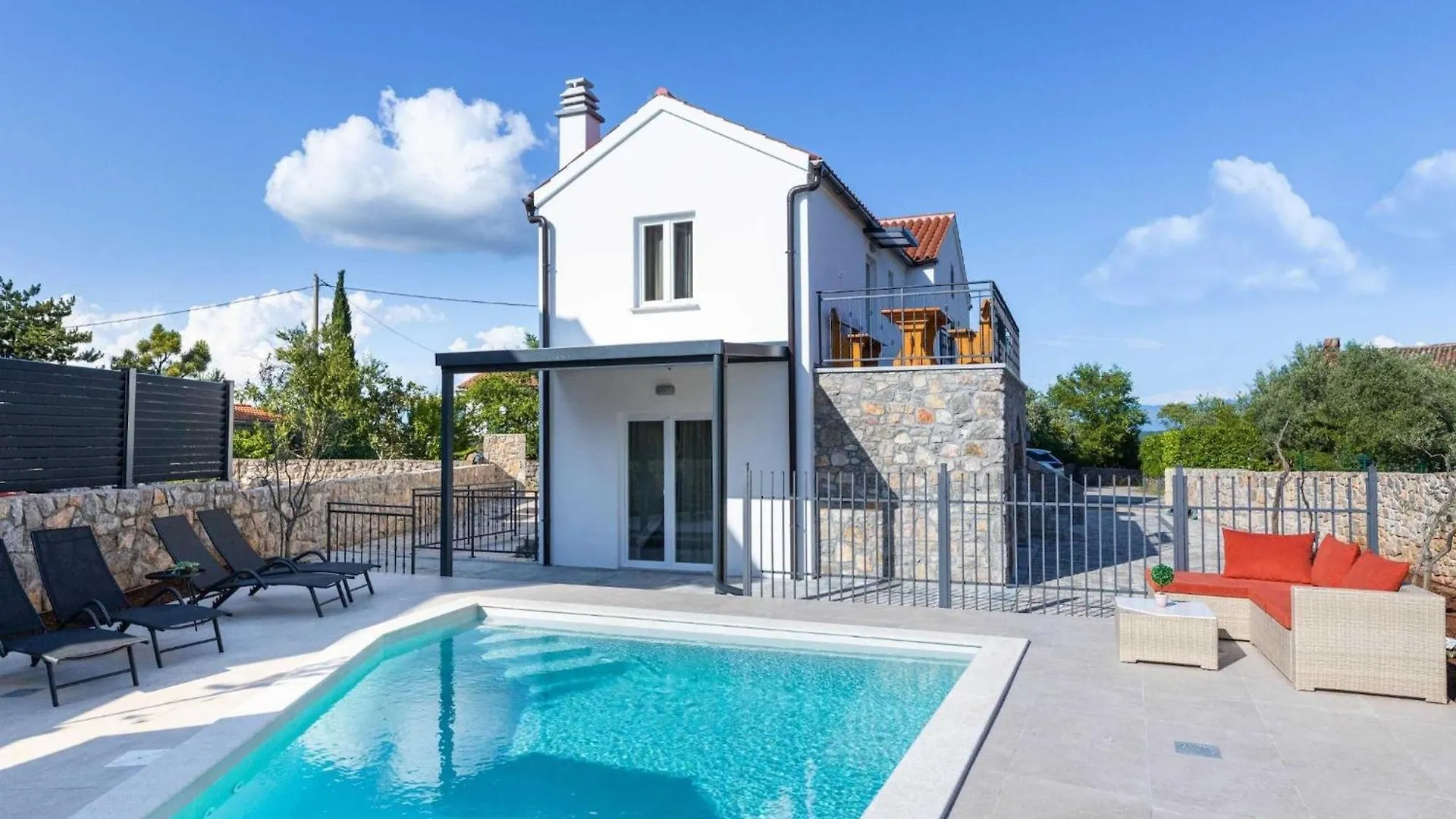 Luxury Krk Villa With Private Pool And Gardens - Three Bedroom Villa Krk Town